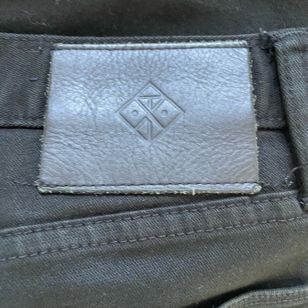 Roark Black Straight Jeans Classic Style - Picture 3 of 4